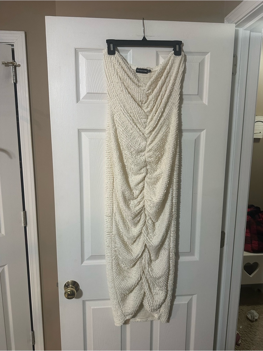 PrettyLittleThing Cream Textured Strapless Midi Dress